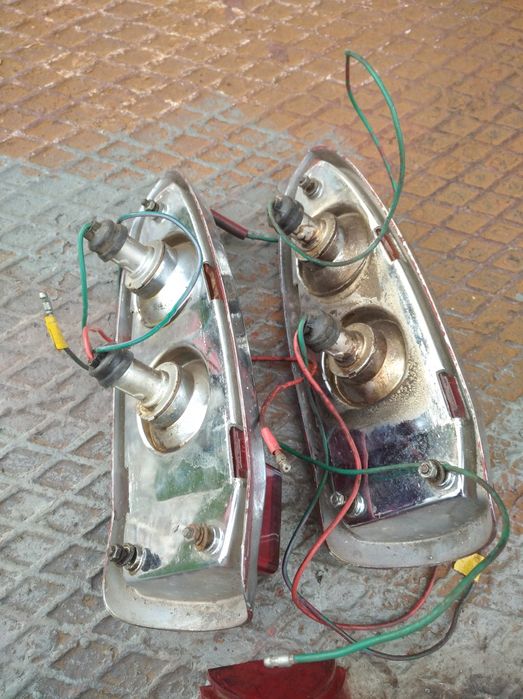 Lampy tylnie MG 1100 Wolsley Hornet