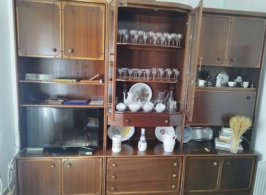 Cristaleira para sala