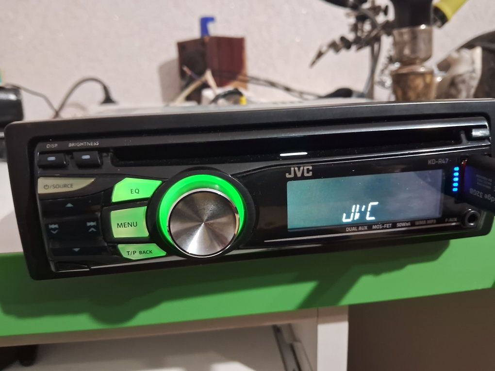 Оригінальна магнітола JVC KD-R47