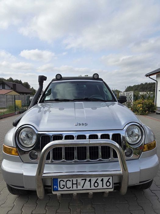 Jeep Cherokee 2.8 CRD Limited 4x4 Automat | 2008 r.