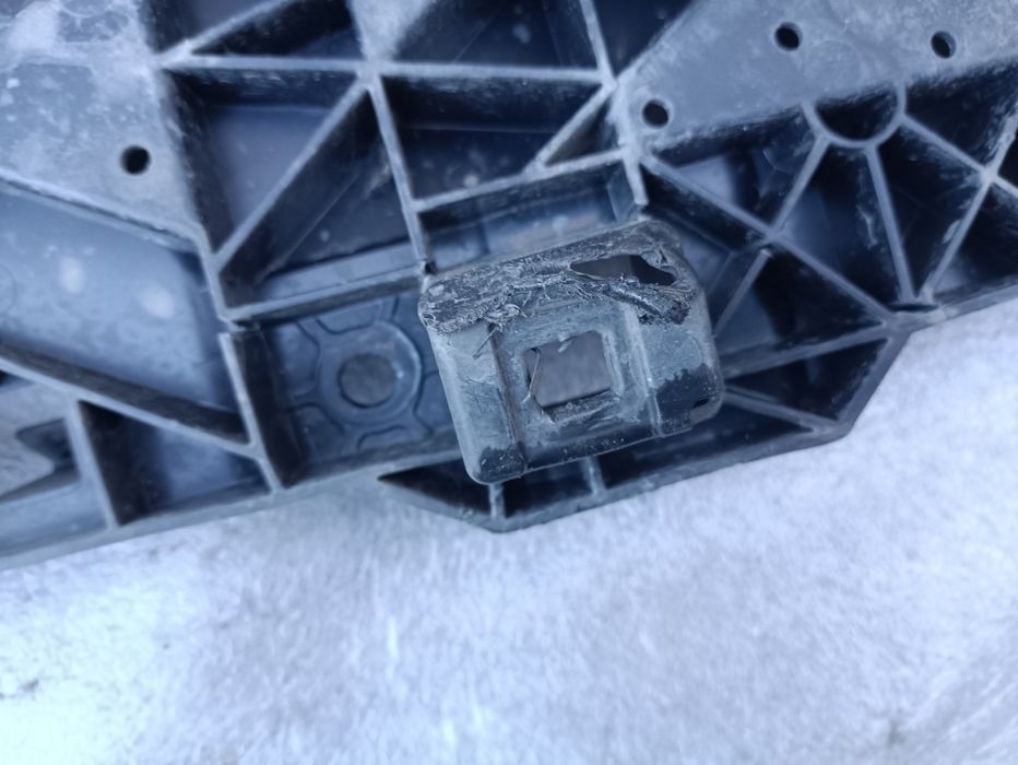 Toyota Aygo x osłona pod chłodnicę zamknięcie zderzaka przód orginał