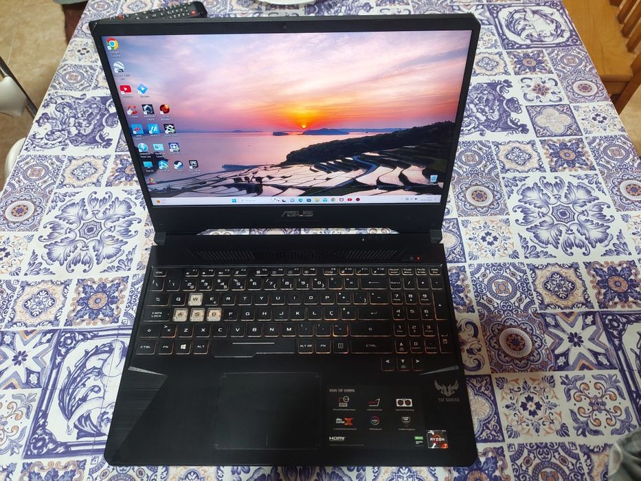 Portátil  ASUS TUF FX505DT