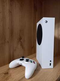 Продам консоль Xbox series s 512Gb