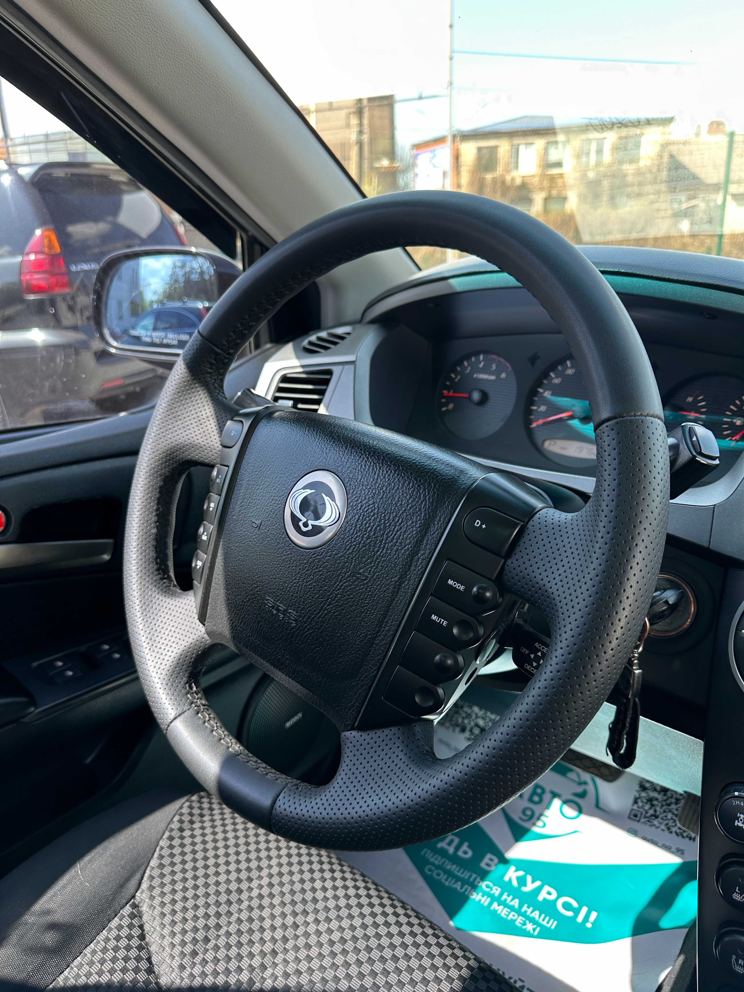 Продам SsangYong Kyron 2012 рік можлива розстрочка,кредит,обмін!