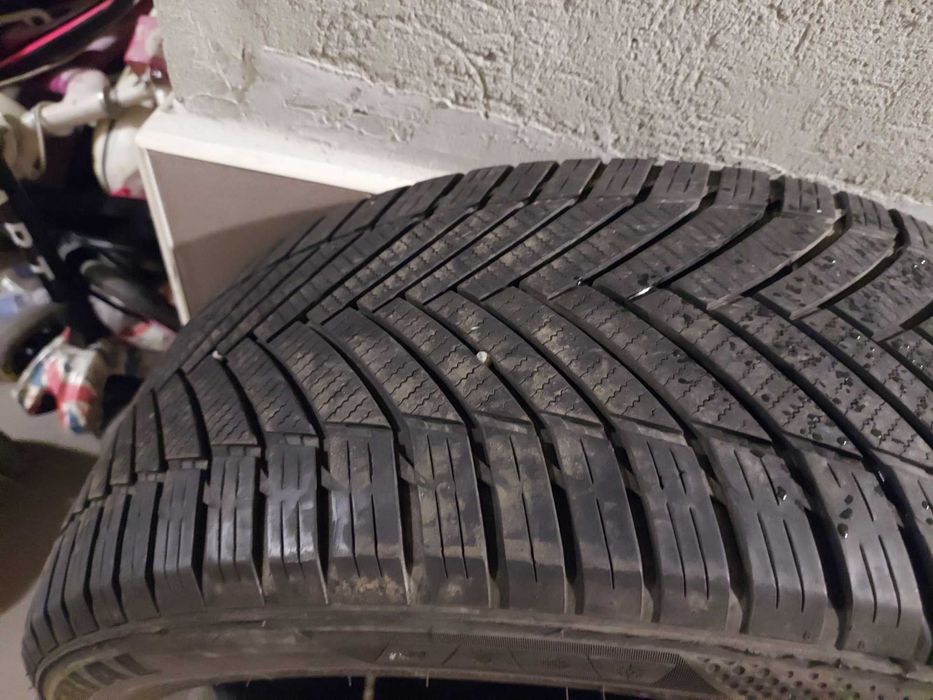 Шини авто 245 45 r19 всесезонка 20 рік