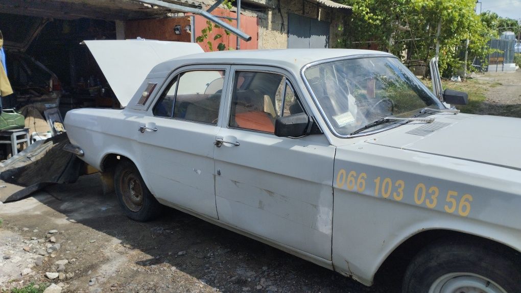 Газ 2401 Волга 1984 року