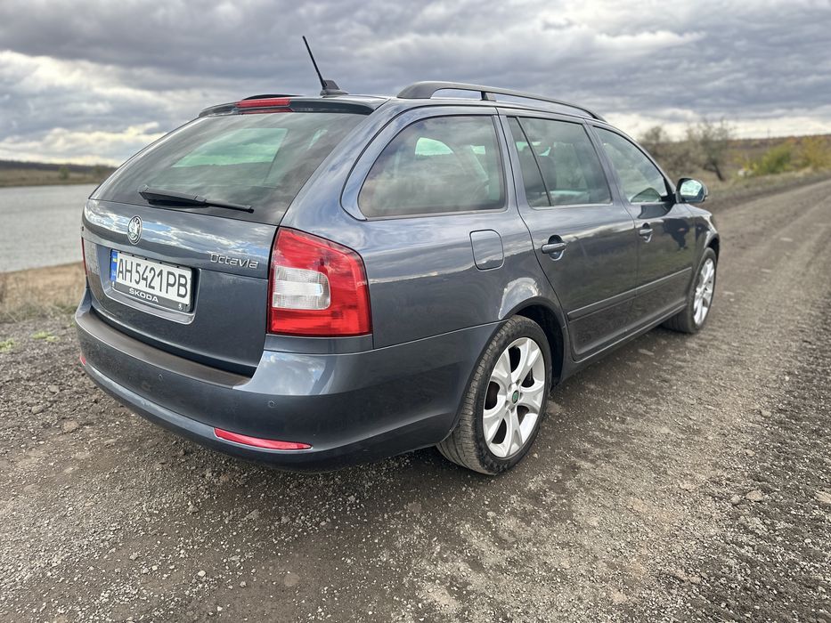 Продам хозяйский и обслуженный авто Skoda A5