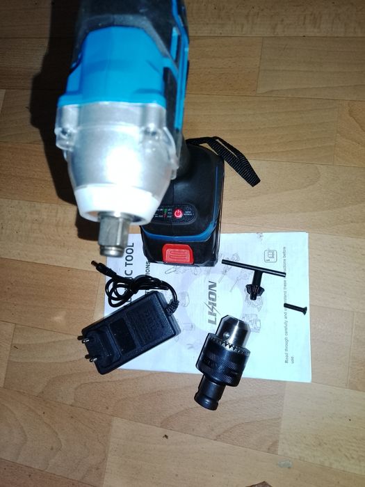 Гайковёрт новий .