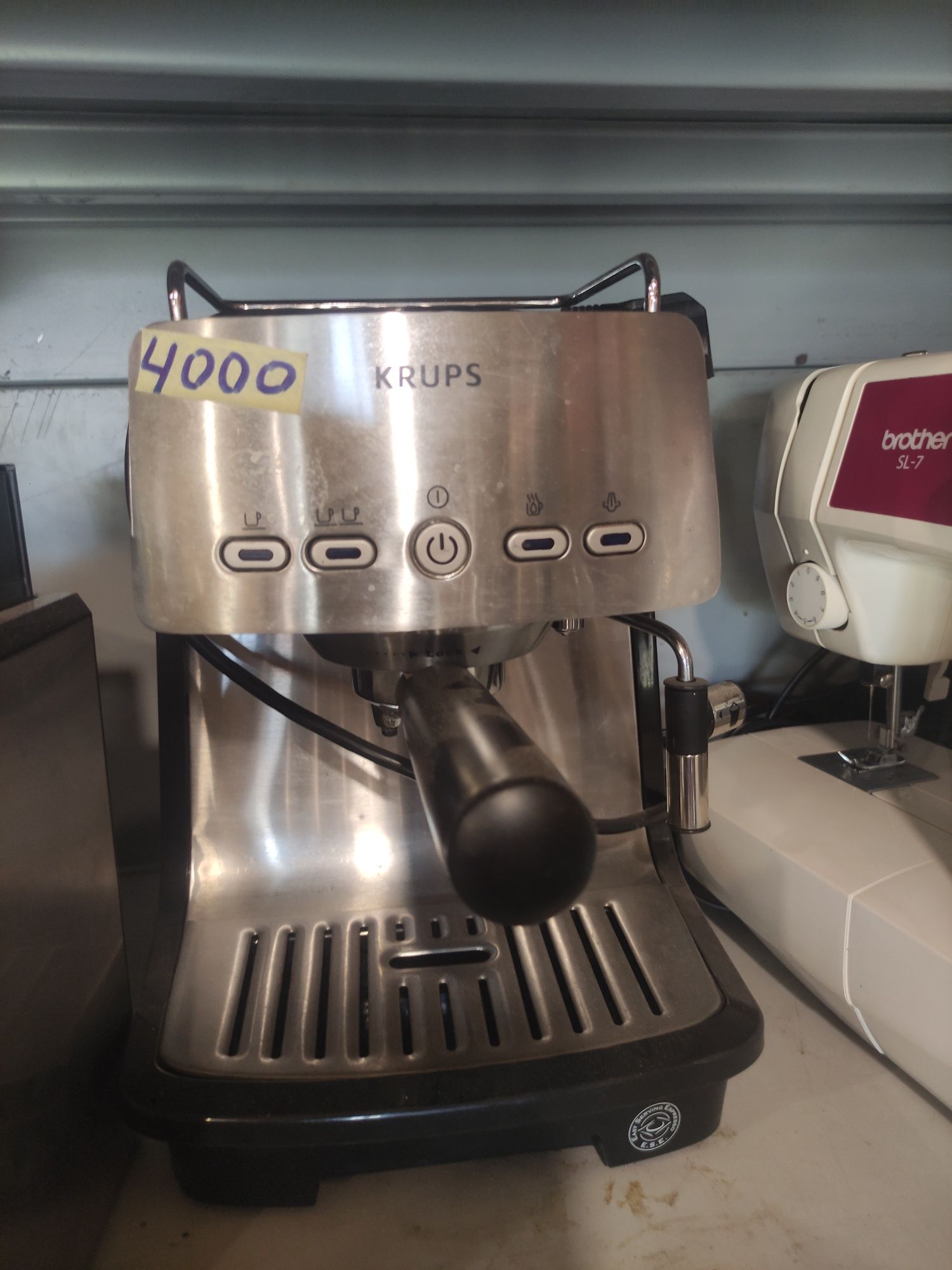 Кофемашина DeLonghi