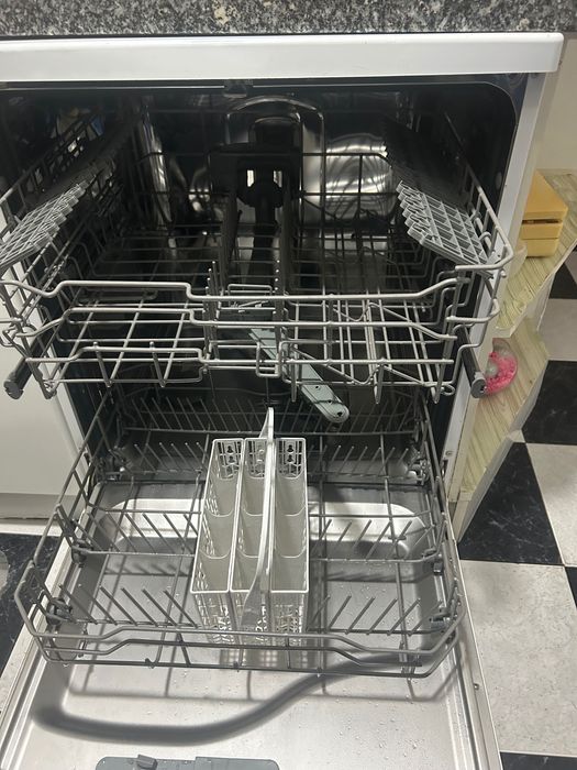 Máquina de lavar louça