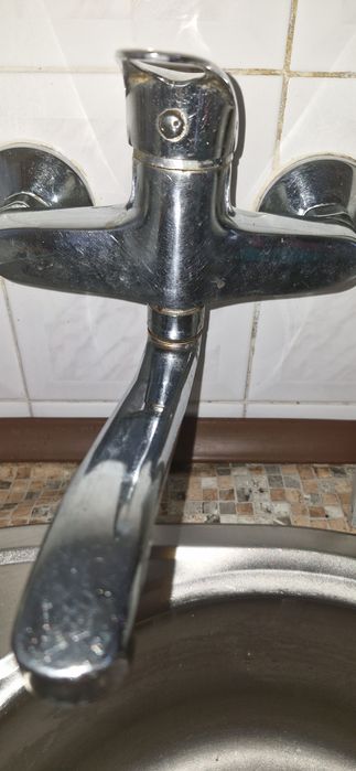 Продам мийку в кухню