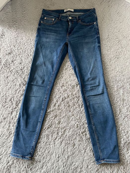 Spodnie jeansowe Zara rozmiar 38