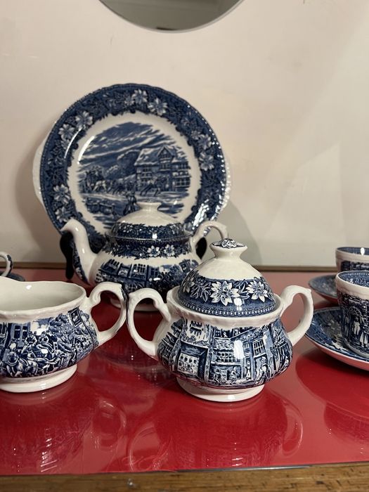 Serviço de Chá Inglês - Royal Tudor Ware