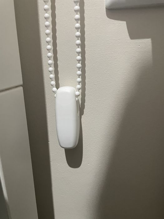 2 Estores (cada rolo 95x210cm)