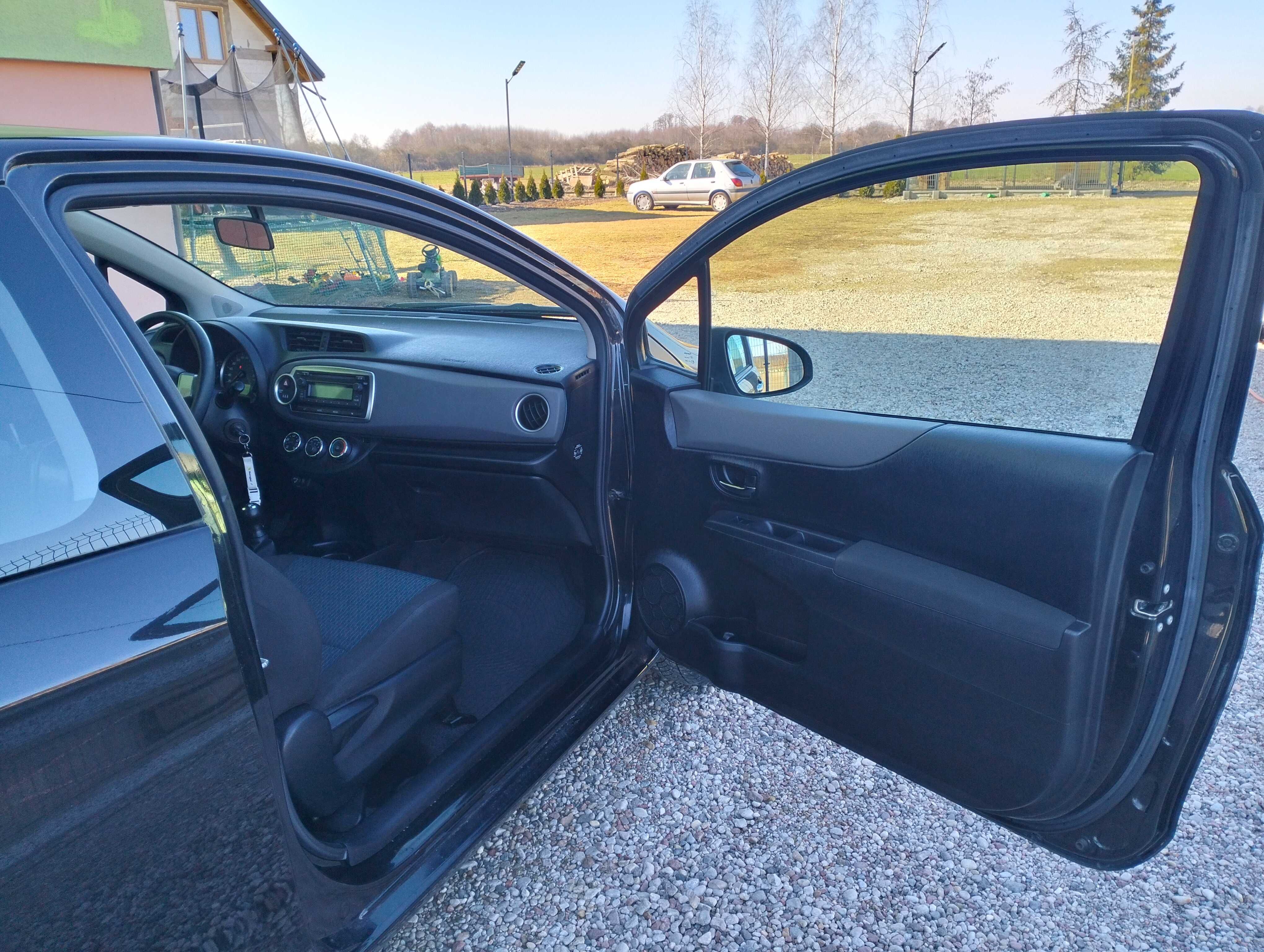 Toyota Yaris 2012r 1.0 benzyna