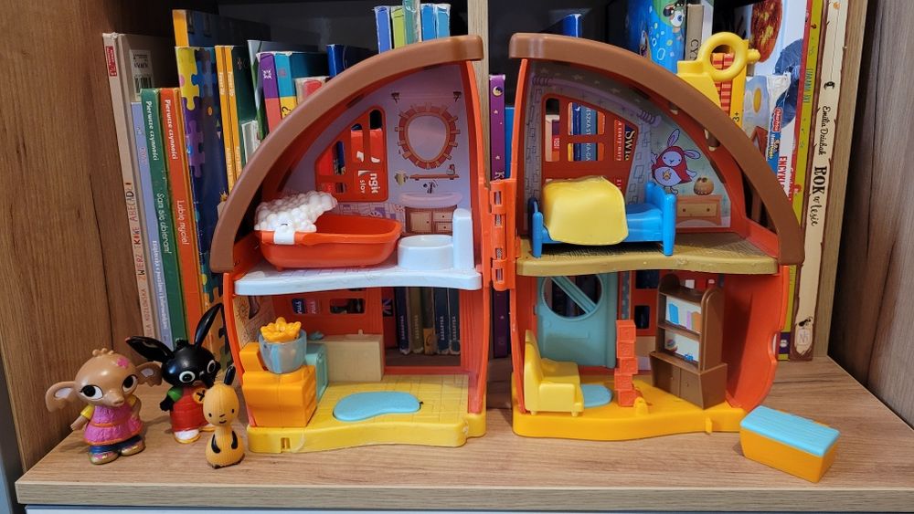 Domek bing i figurki