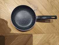 Patelnia Ambition mała nowa 14 cm