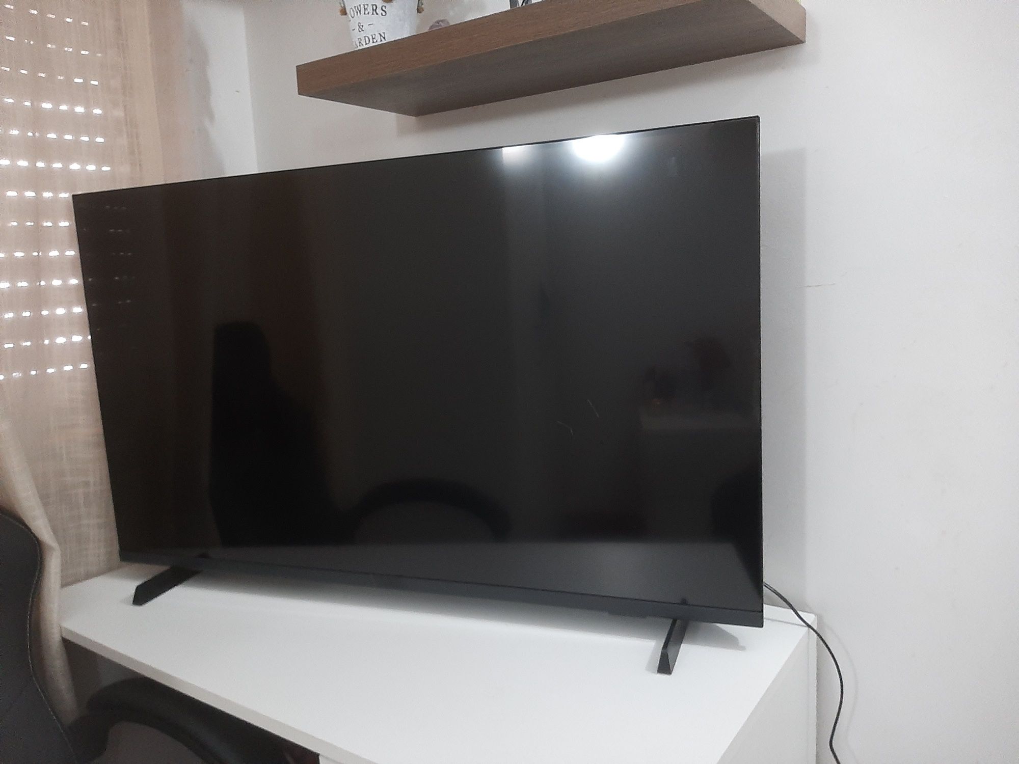 Televisão smartv ultra hd Hisense 43 polegadas