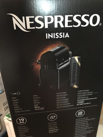Maquina Nespresso Delonghi nova em caixa