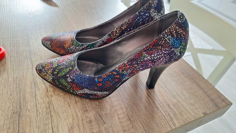 buty na obcasie / czółenka  roz38wkładka 24/5