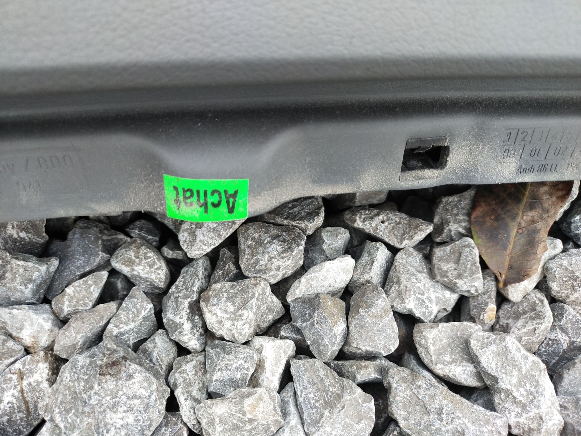 Audi a4 B7 konsola deska plus pasy achat