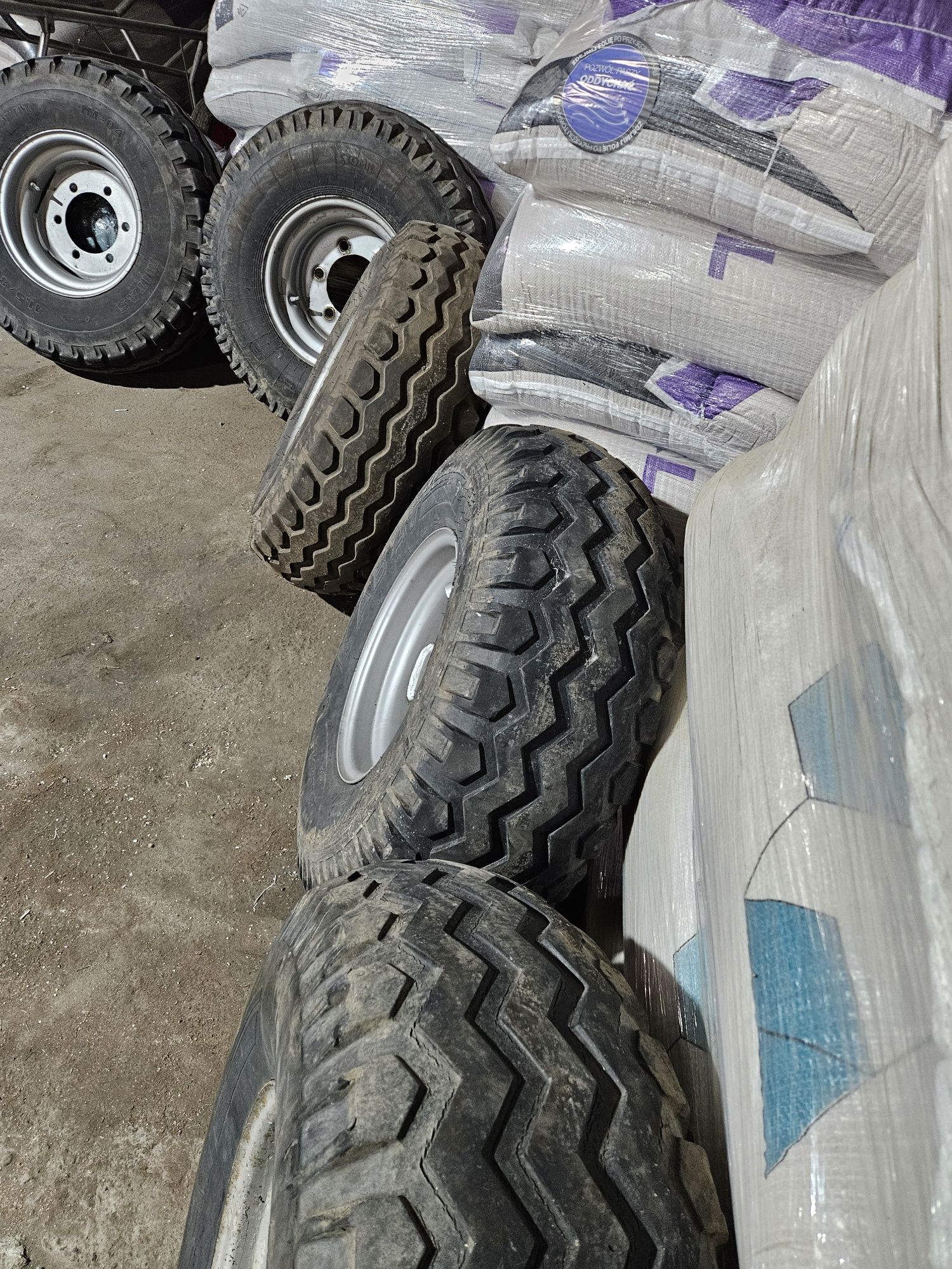 Kola do przyczepy Autosan D47 11.5/80-15.3 6 szt komplet lub na szt.