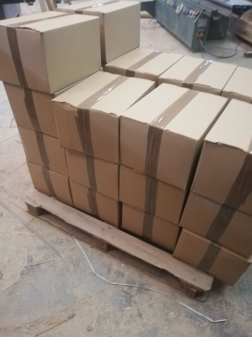 Vendo briquetes de sobras de madeira unicamente