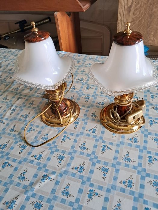 Conjunto  de candeeiros  de quarto  alta qualidade.