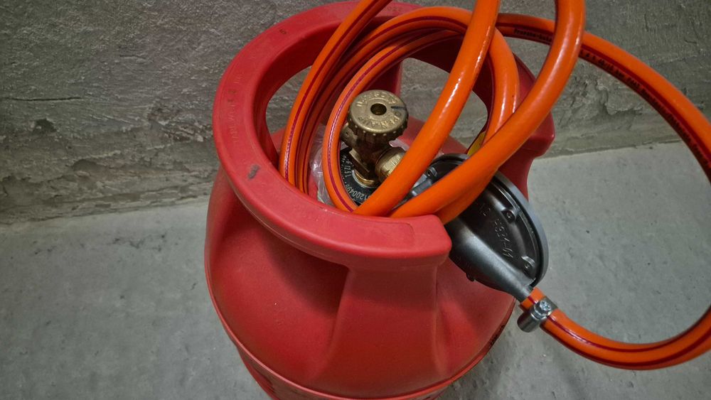 Газовий балон SAFEGAS об'ємом 12,5 літрів