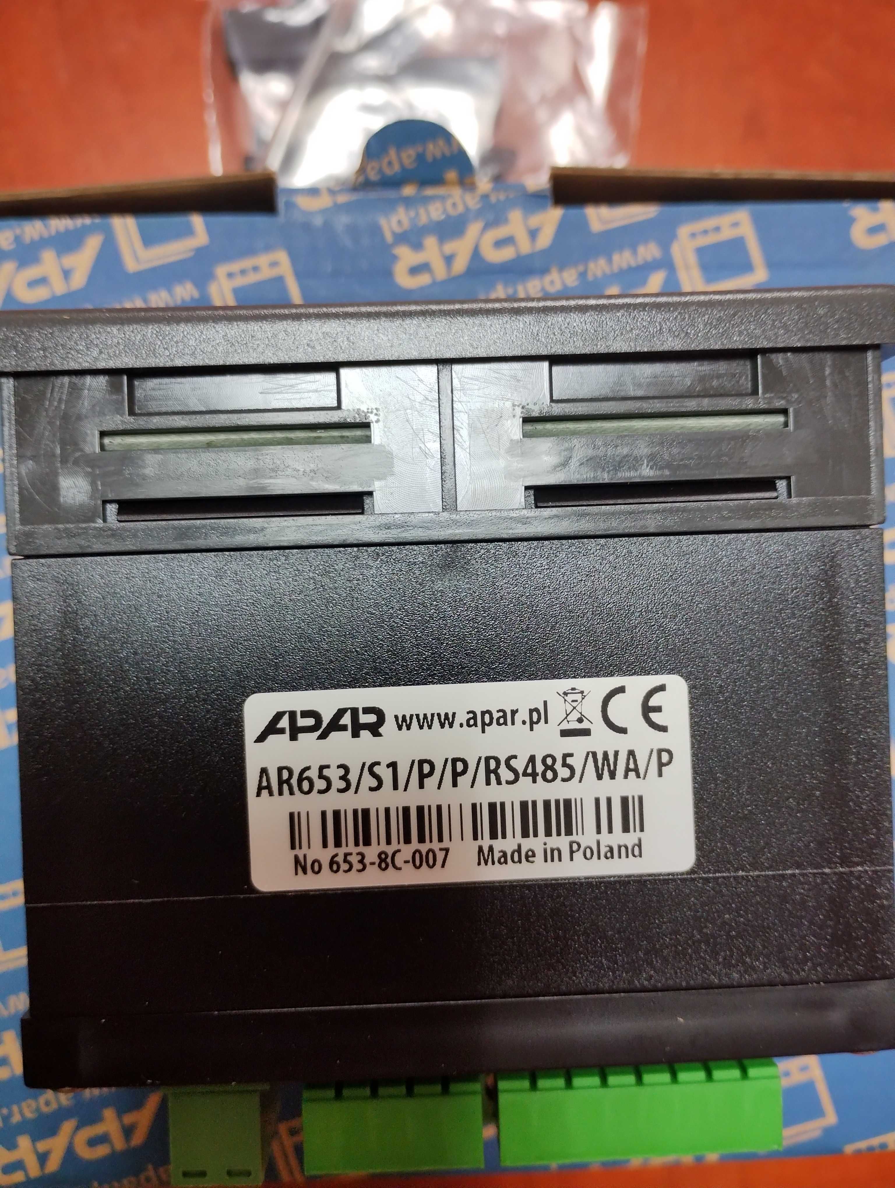 Nowy Regulator dwukanałowy APAR AR653/S1/P/P/RS485/WA/P