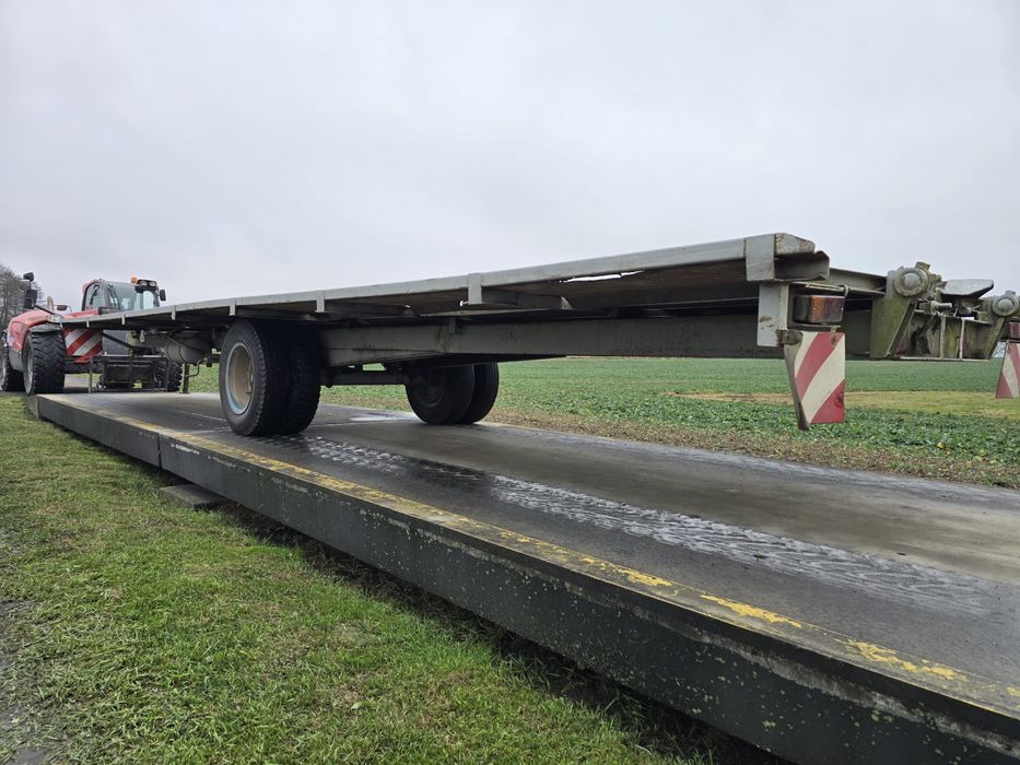 Dłużyca przyczepa do bel platforma do siana, słomy