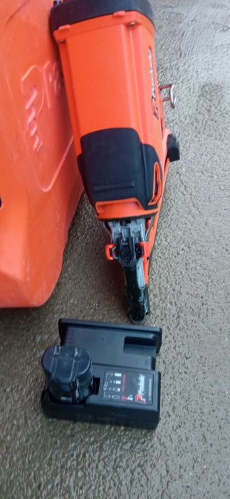 Gwoździarka Paslode 50-90mm IM350 Gazowa 7,2v