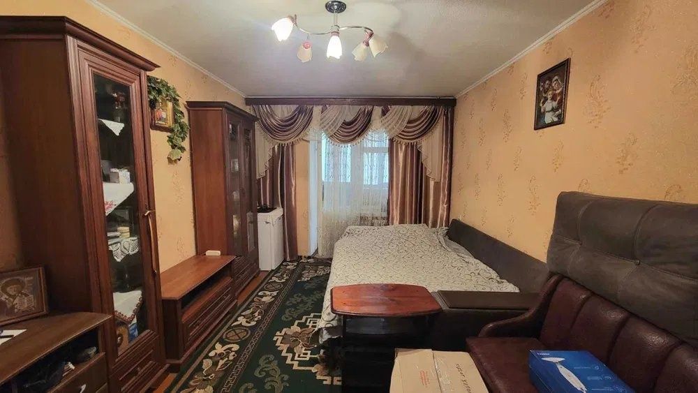 Продається двокімнатна квартира