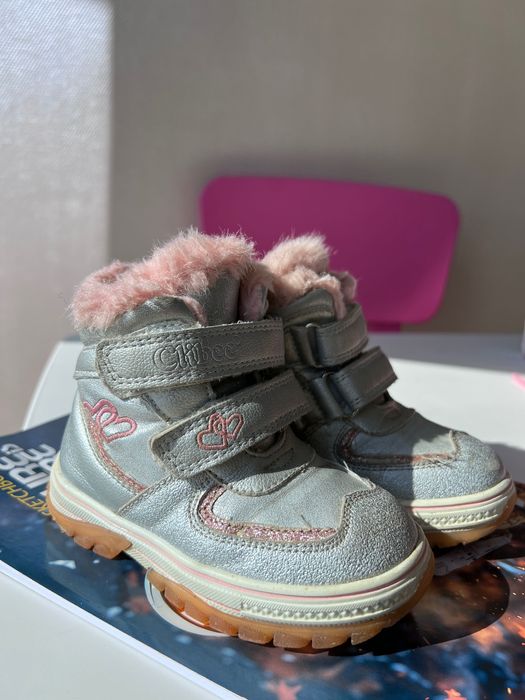 Ботиночки на девочку зимние