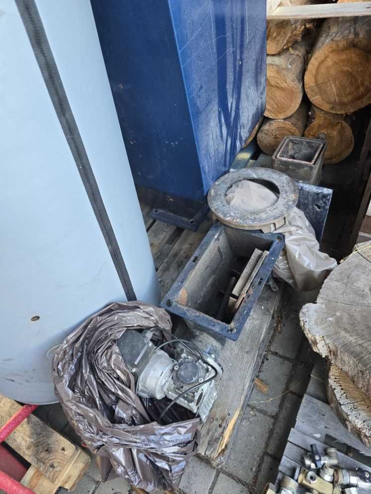 piec na ekogroszek EKR  19 kW z palnikiem węglowym