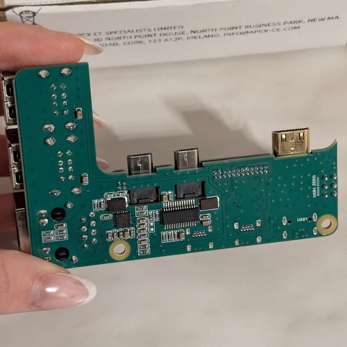 Adapter Raspberry Pi Zero do Raspberry Pi 5