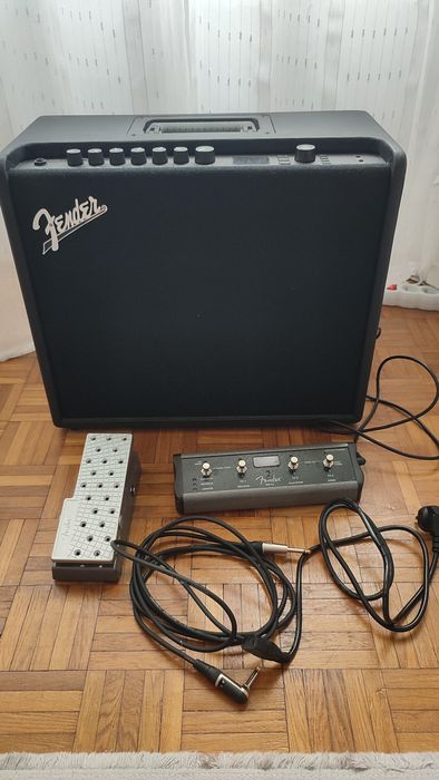 Fender Mustang GT 100 + footswitch + pedał ekspresji