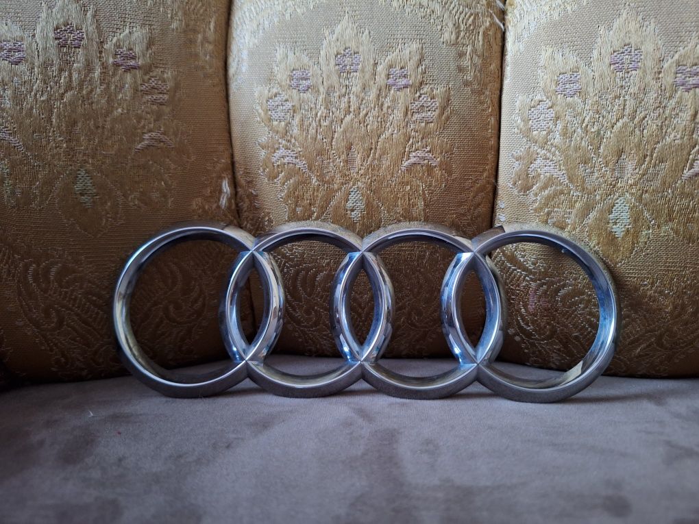 Emblemat audi 18cm na 6cm (również jako ozdoba)