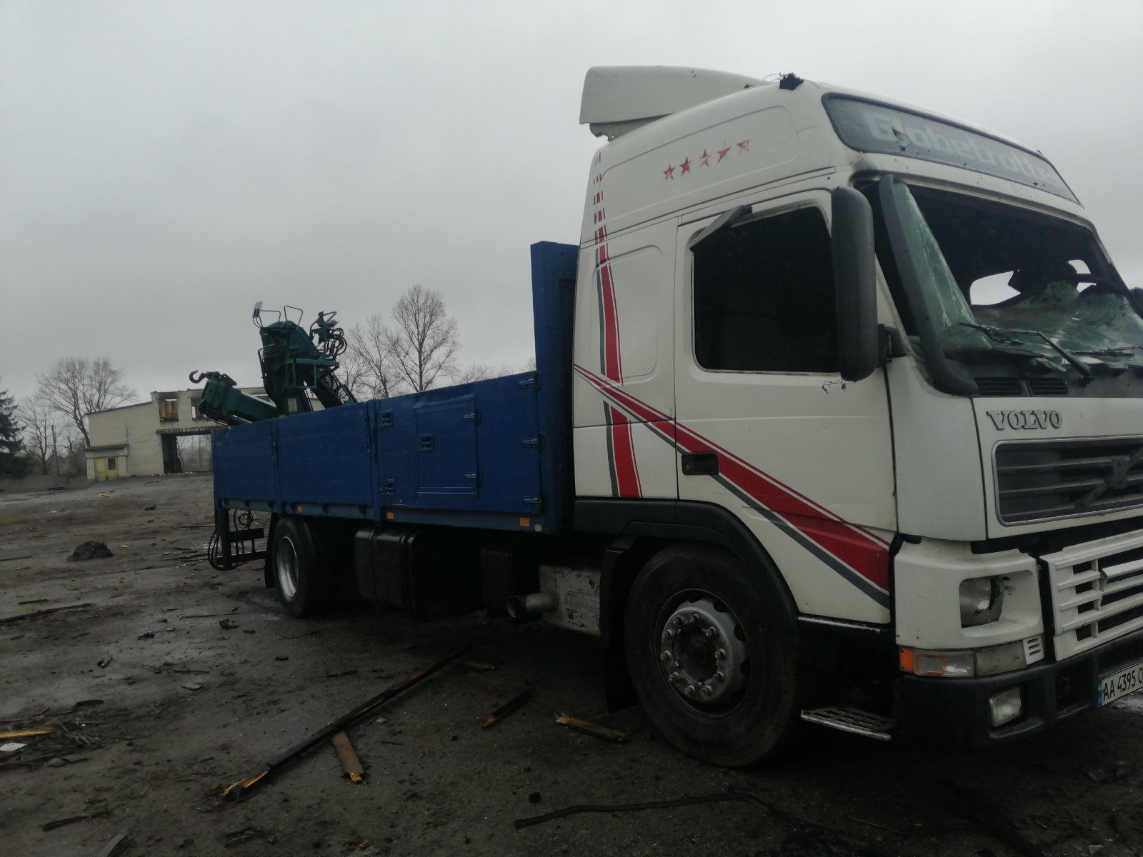 Продам VOLVO FM 12 з кран-манібулятором .