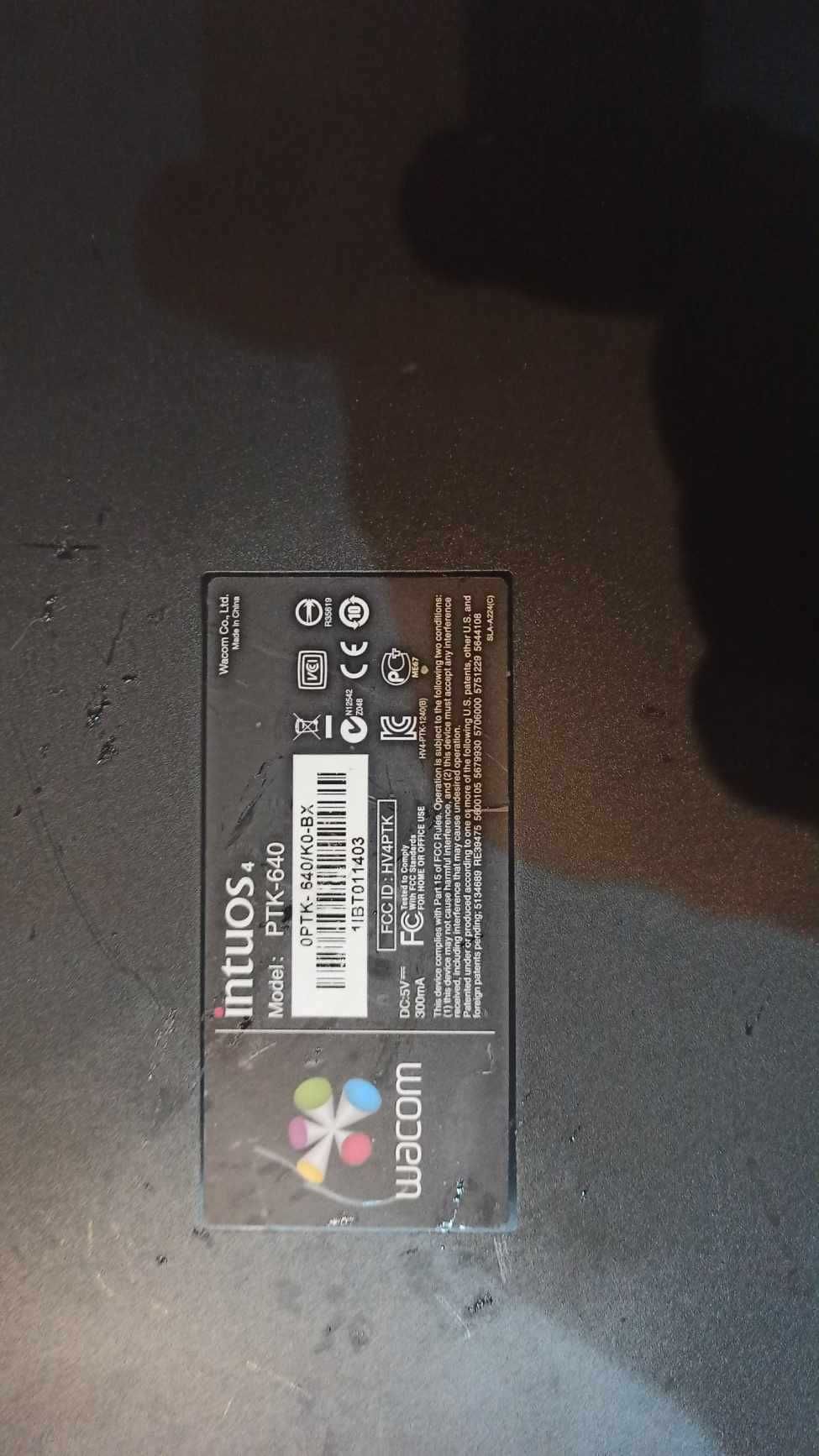 Tablet graficzny WACOM INTUOS4 PTK-640