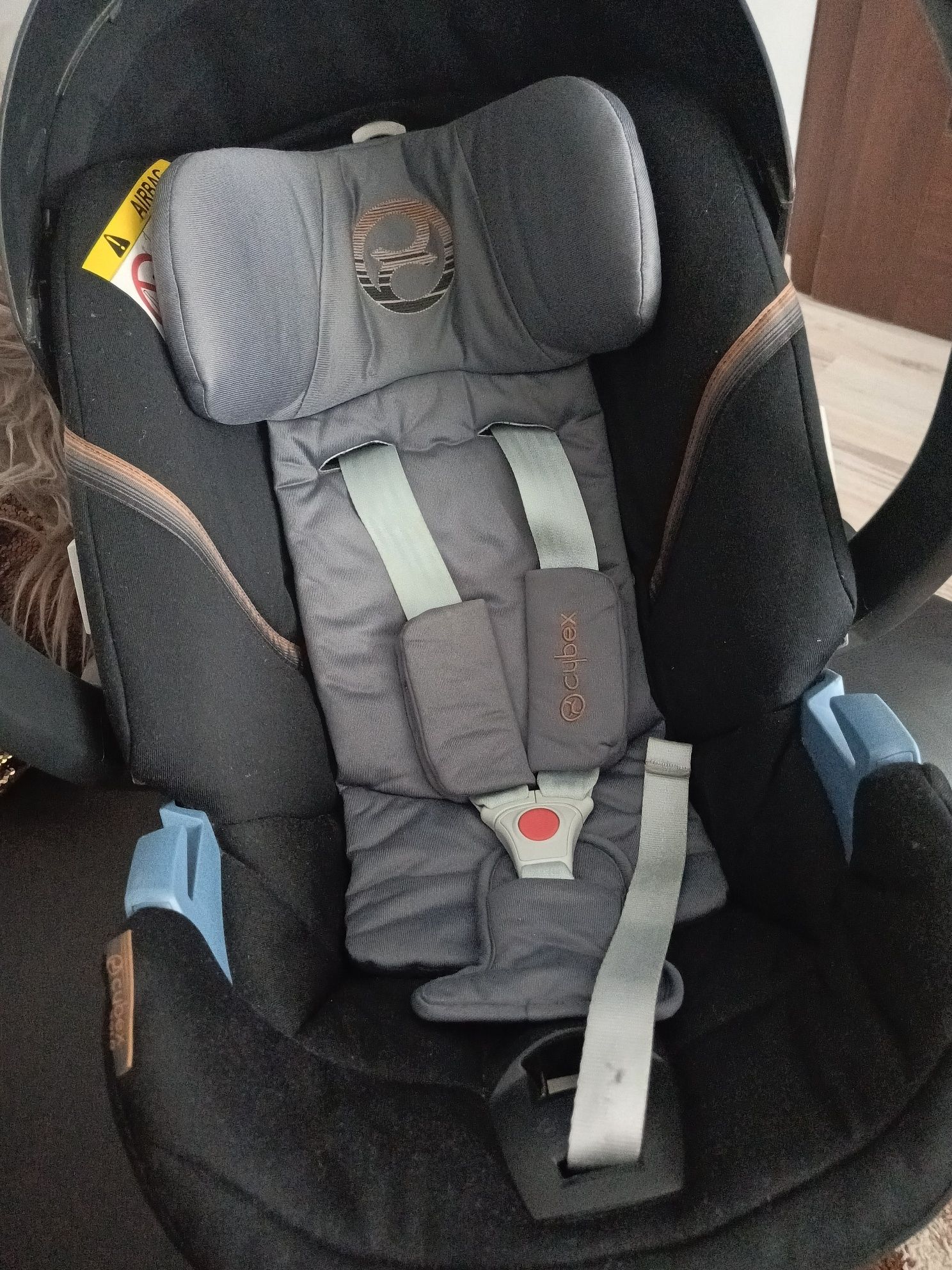 Fotelik z bazą Cybex Aton 5