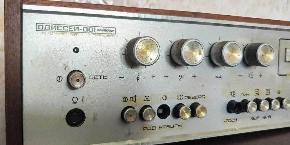 Одісей-001  підсилювач
усилитель