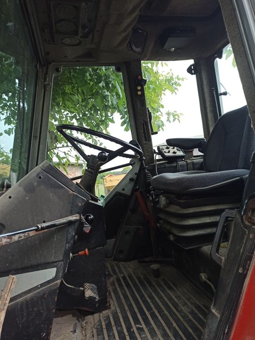 Massey Ferguson MF 1014 + ładowacz czołowy Stoll Robust