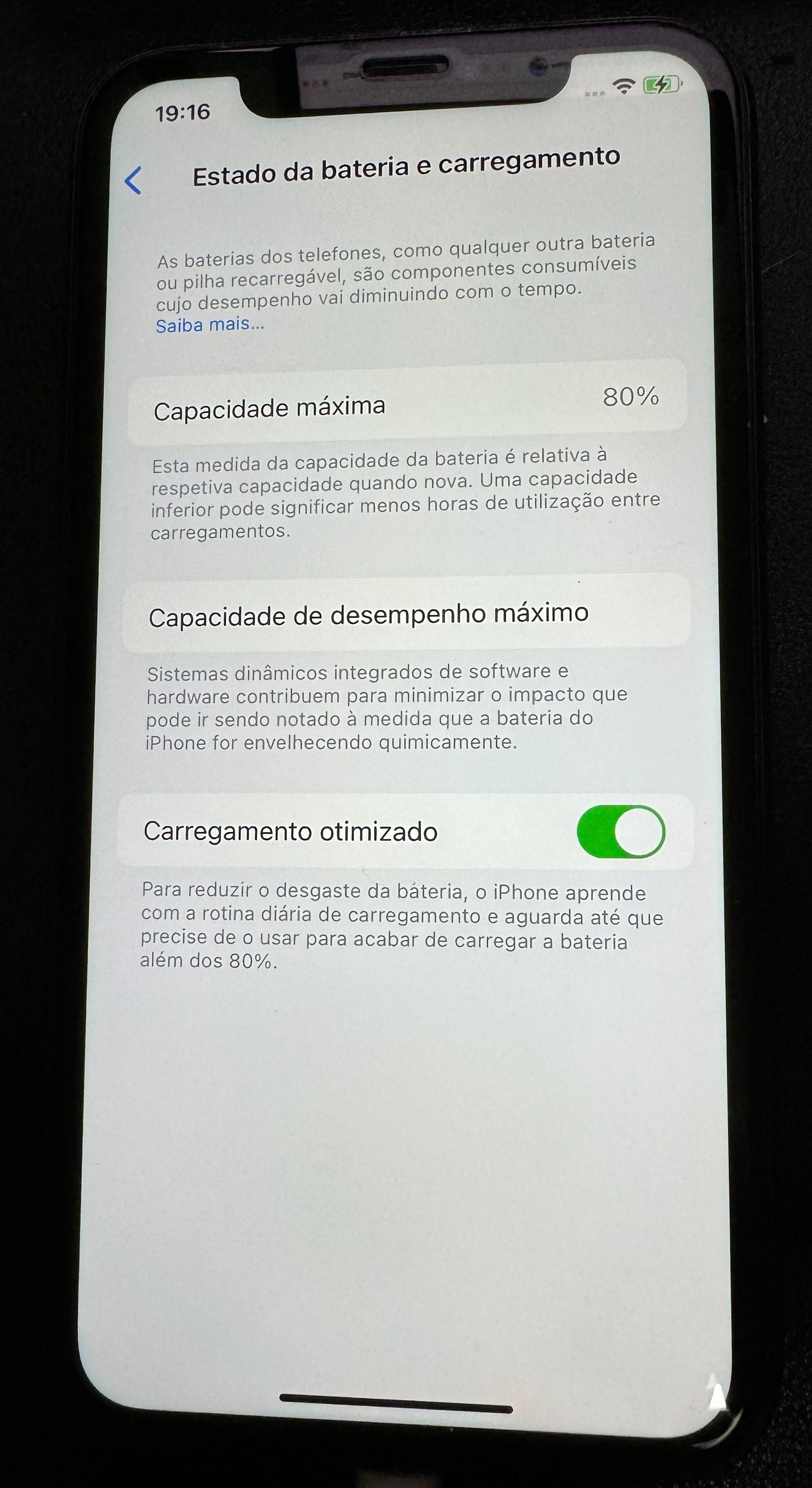 Iphone 11 256 GB como novo. Bateria 80% capacidade.