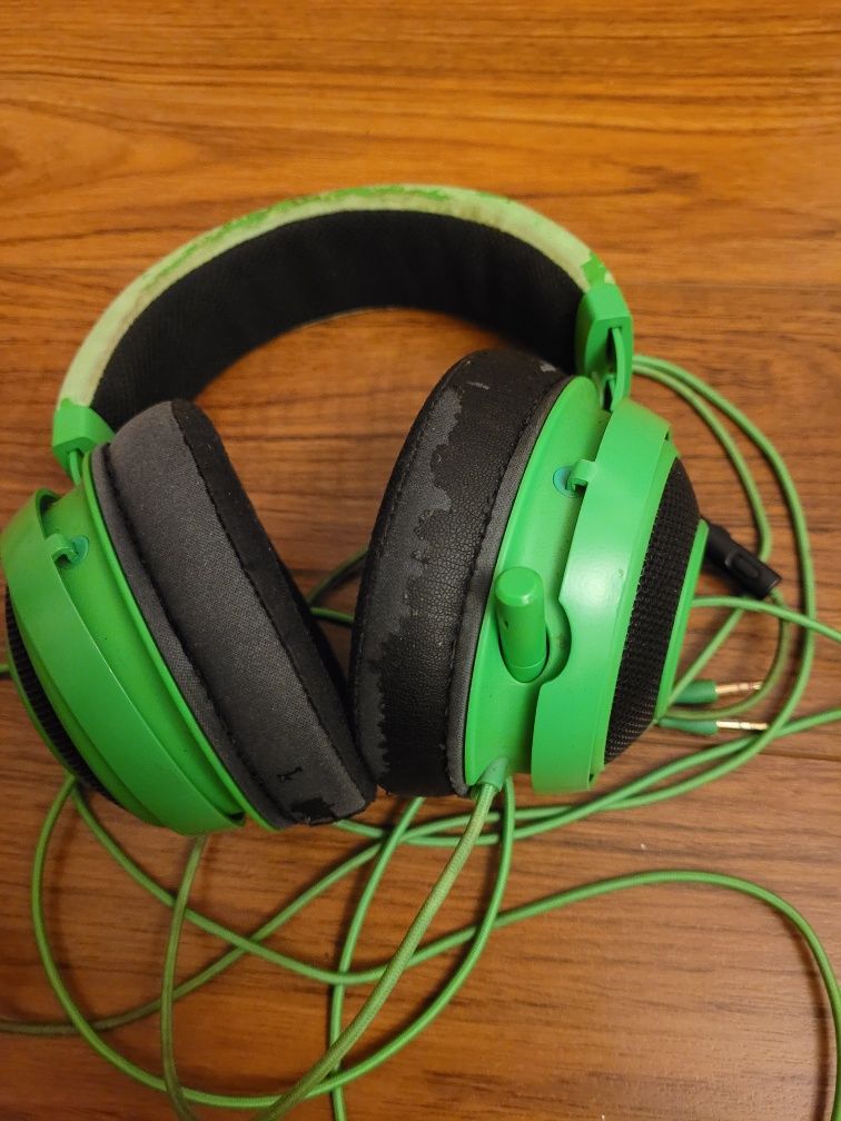 Słuchawki Razer uszkodzone
