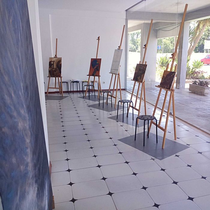 Aulas de Desenho e de Pintura