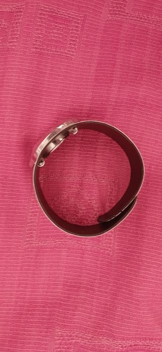 Годинники жіночі GUCCI, гарний стан!