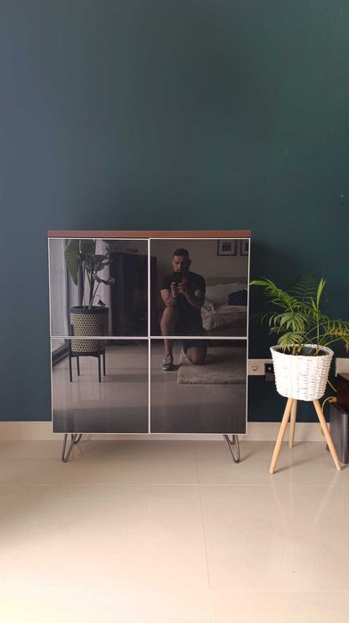 Mobília em ótimo estado!