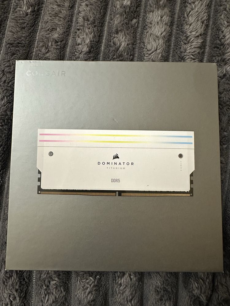 Памʼять для ПК Corsair 32gb (2x16) ddr5 6000 Dominator titanium rgb