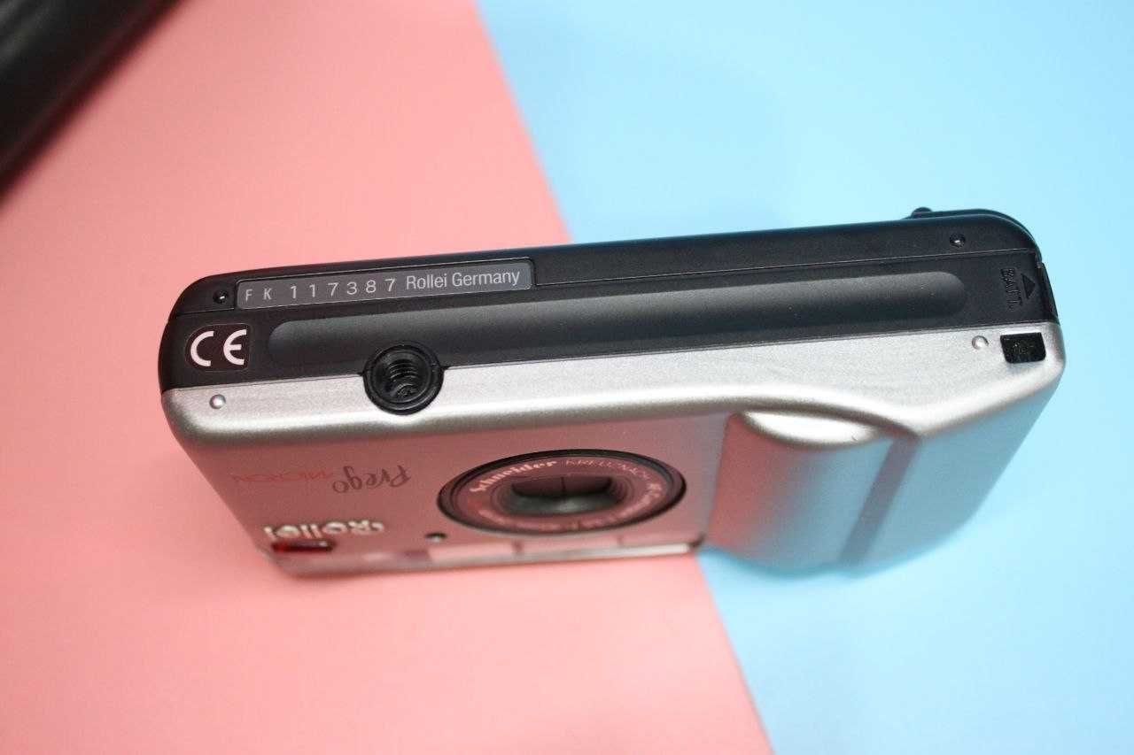 Плівочна фотокамера Rollei Prego Micron